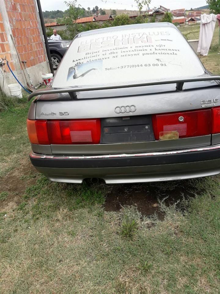 Audi-90