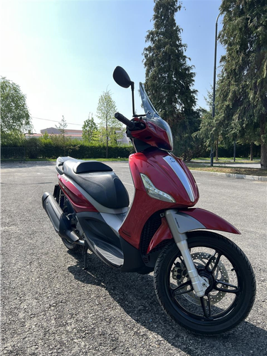 Beverly 350 cc 