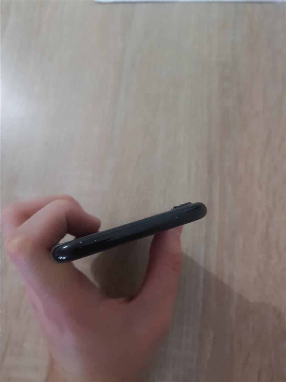 Iphone-7-jetblack