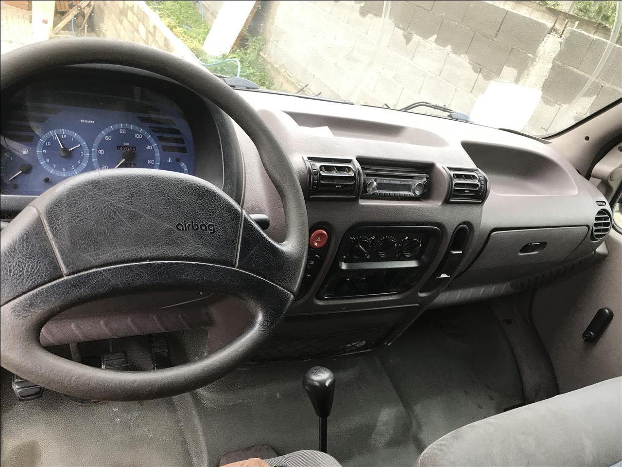 Renault-Master-