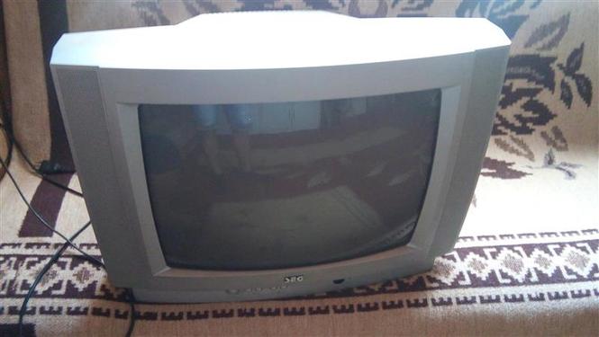 Televizor seg dhee sharp