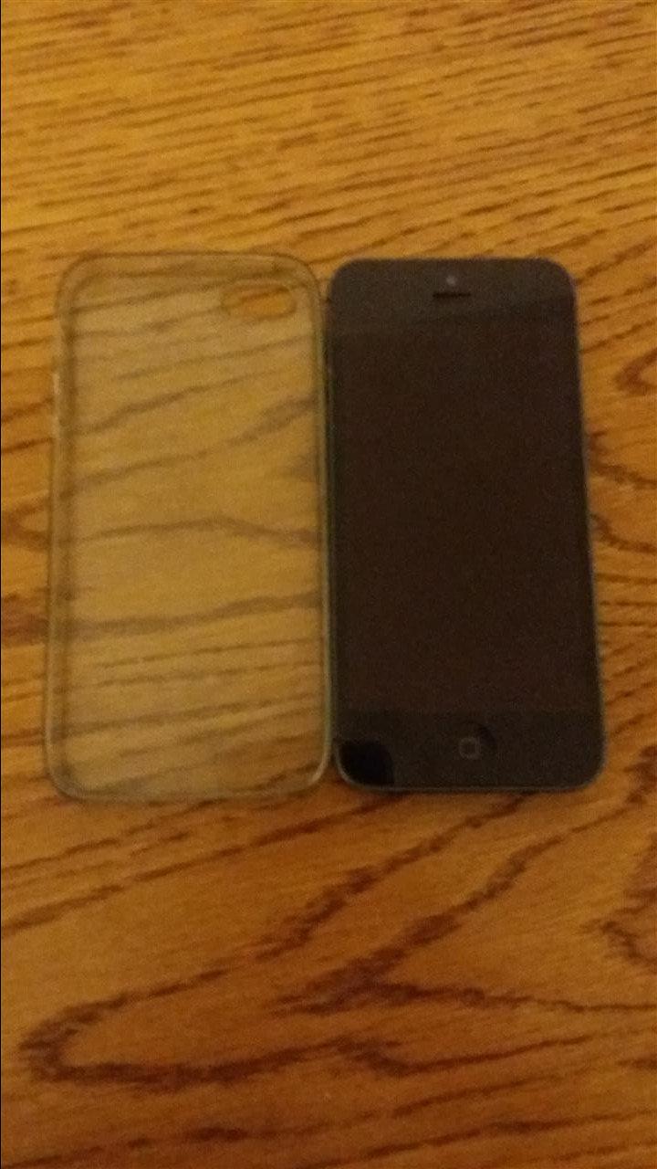 Shes-Iphone-5-