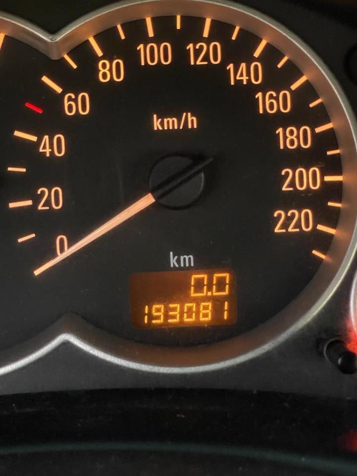 Opel-corsa-