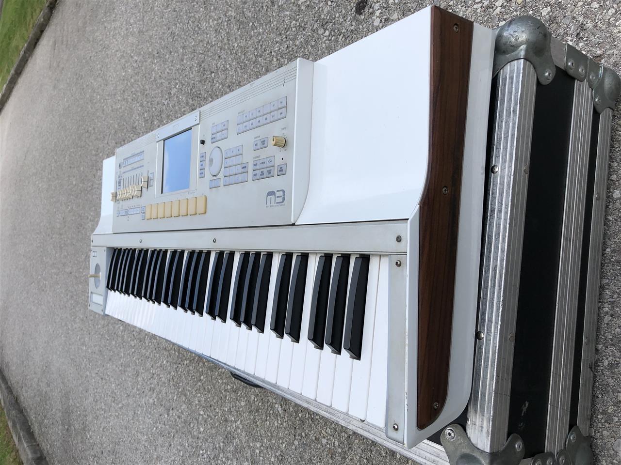 Korg-M3