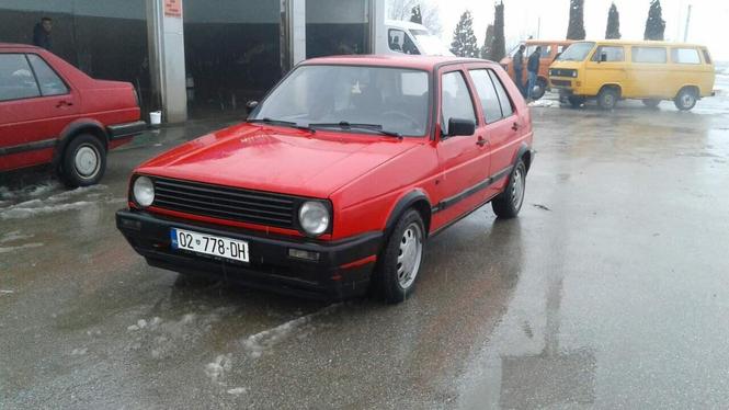 Golf 2 - 1.9 - 90