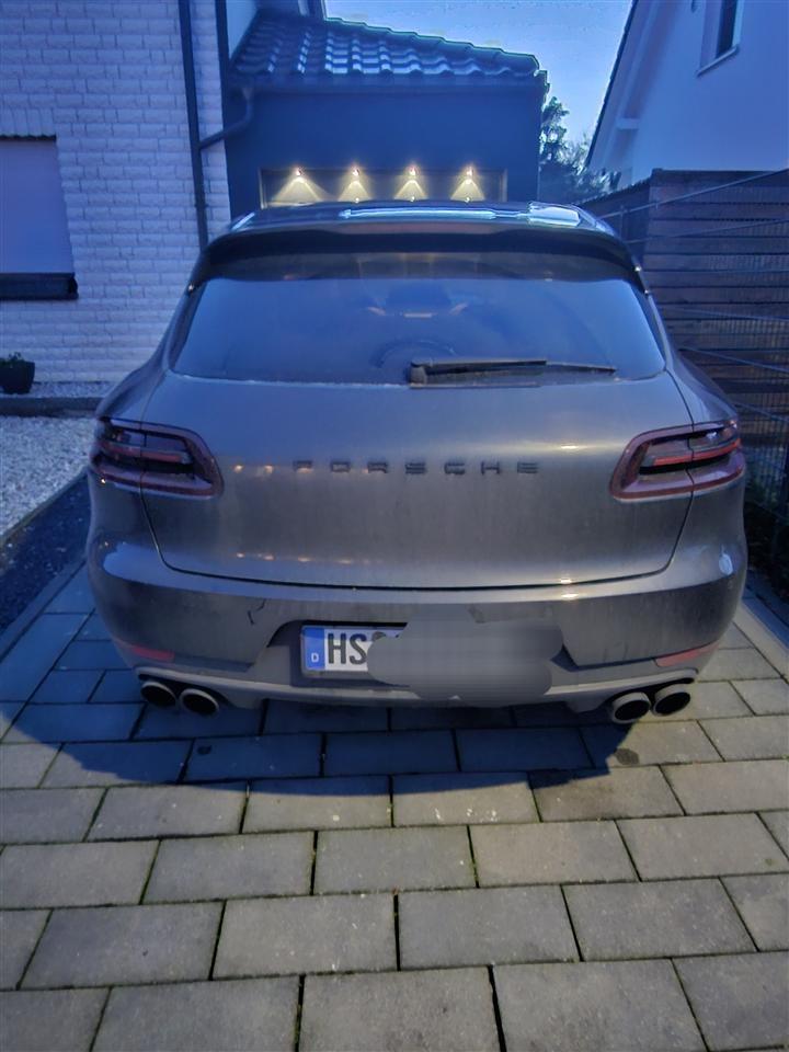 Porsche-macan-GTS-panorama
