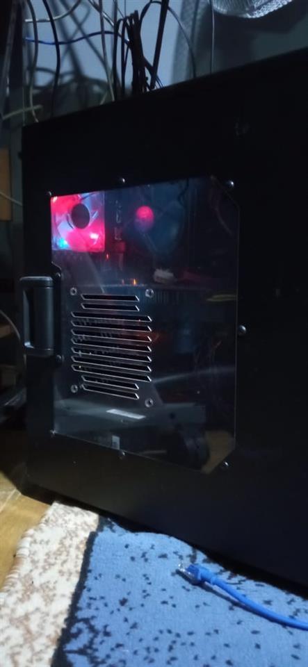 GAMING-DESKTOP-PC