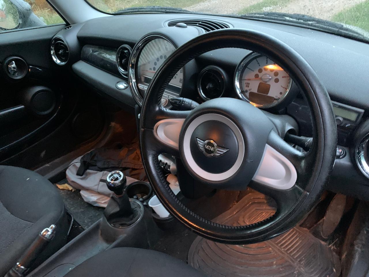 Mini-cooper-d-anglez