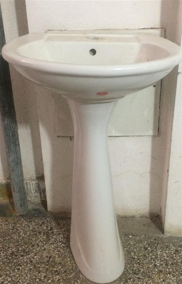 LAVABO-E-PA-PERDORUR