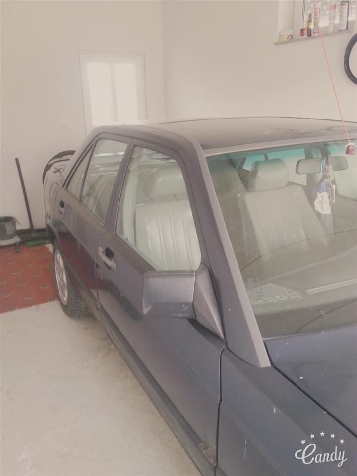 Mersedes-benz-