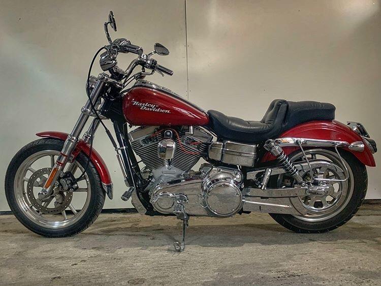 Harley-Davidson-Dyna-Super-Glide