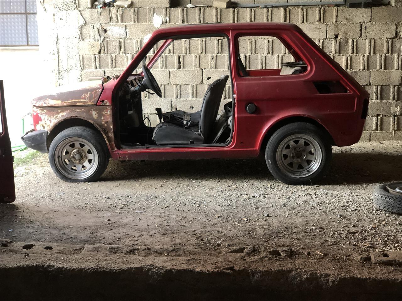 Fiat-126-kikirez
