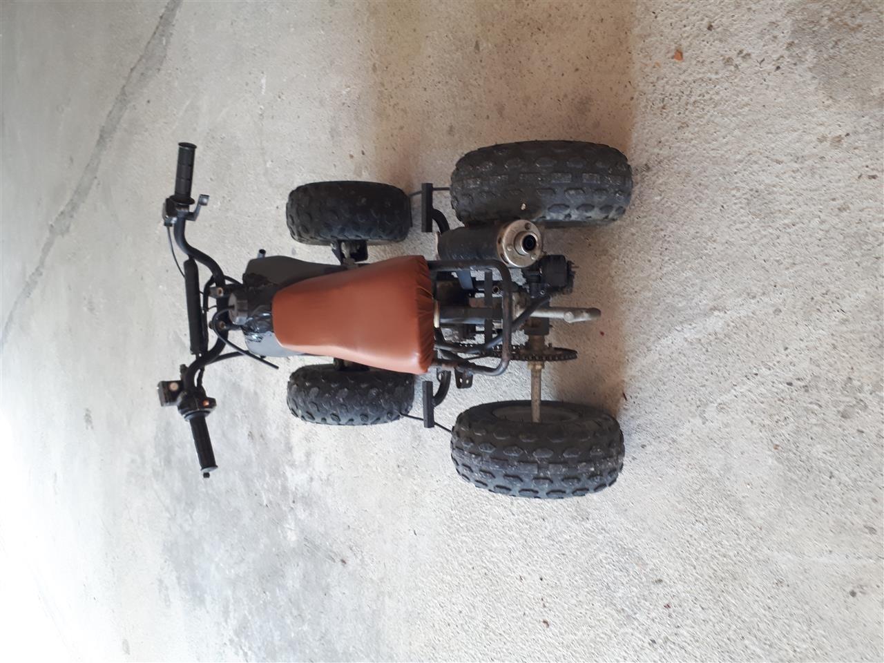 Motor-