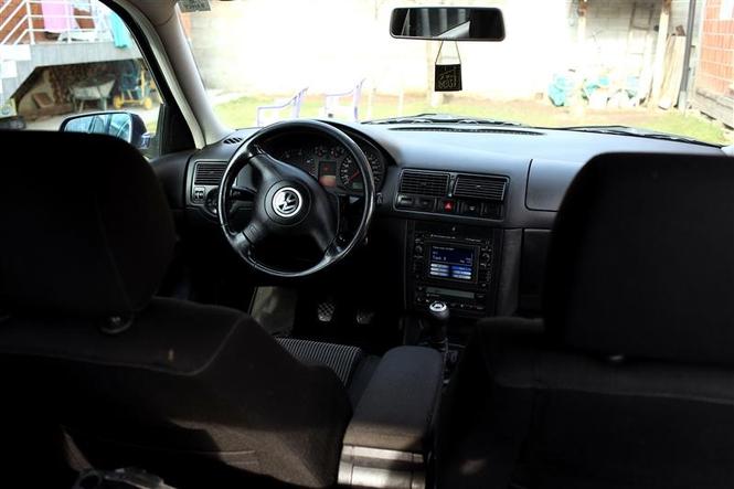 Golf 4