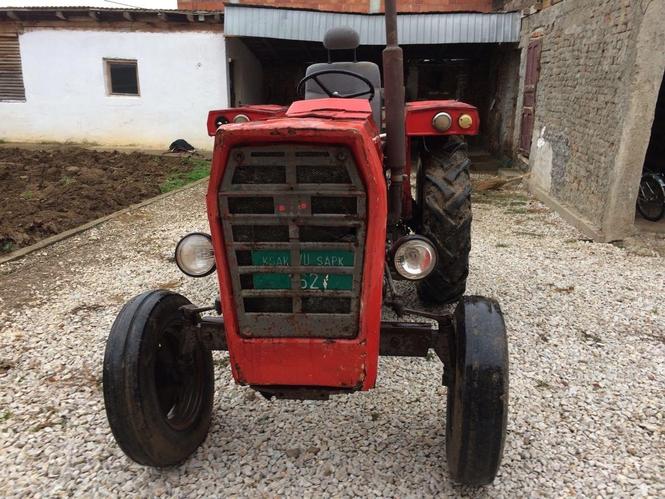  Traktor 