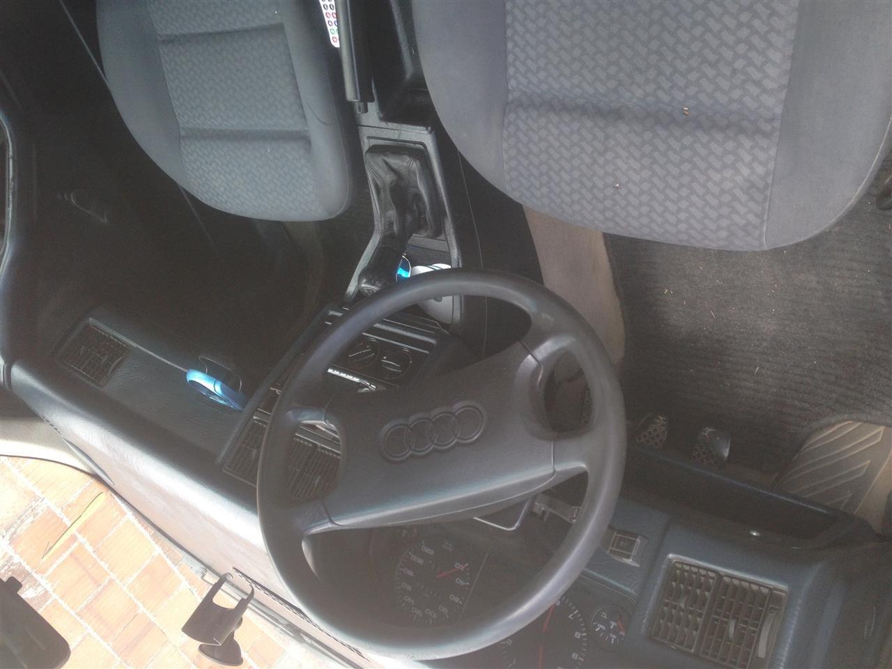 audi80