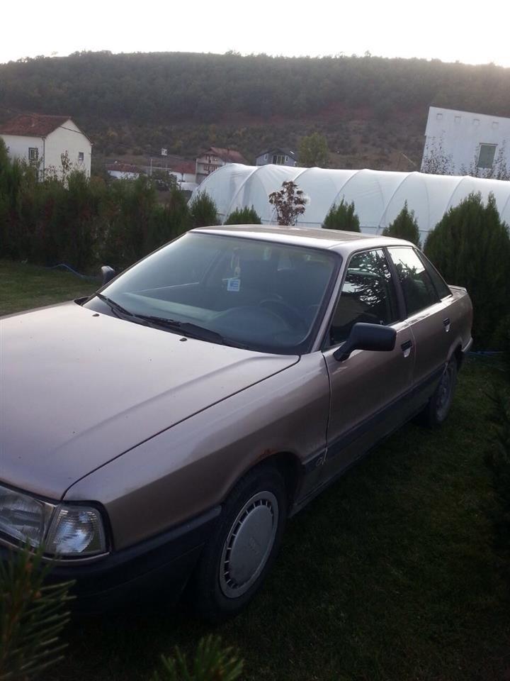 Audi-80-