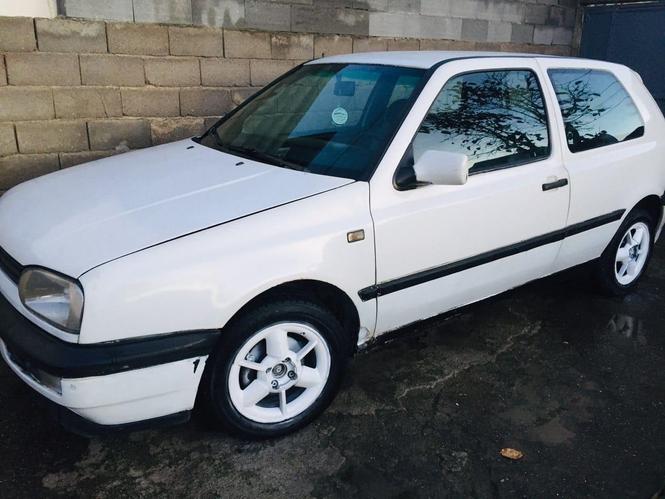 GOLF 3 