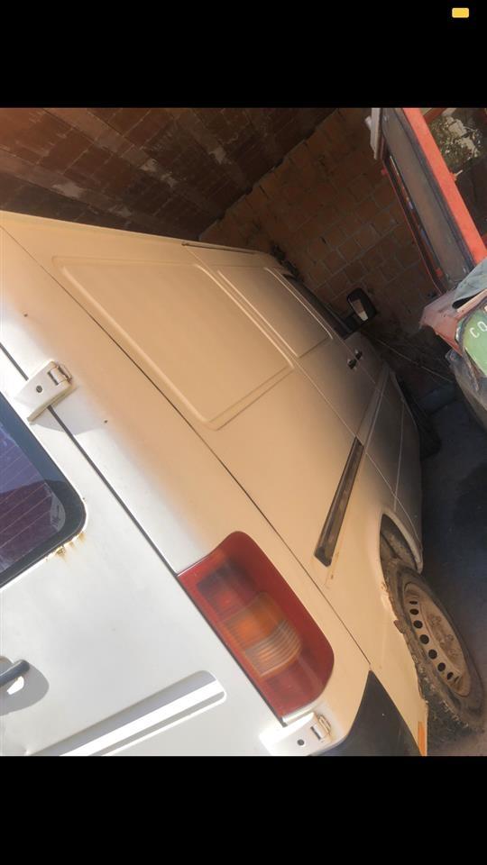 VW-LT28