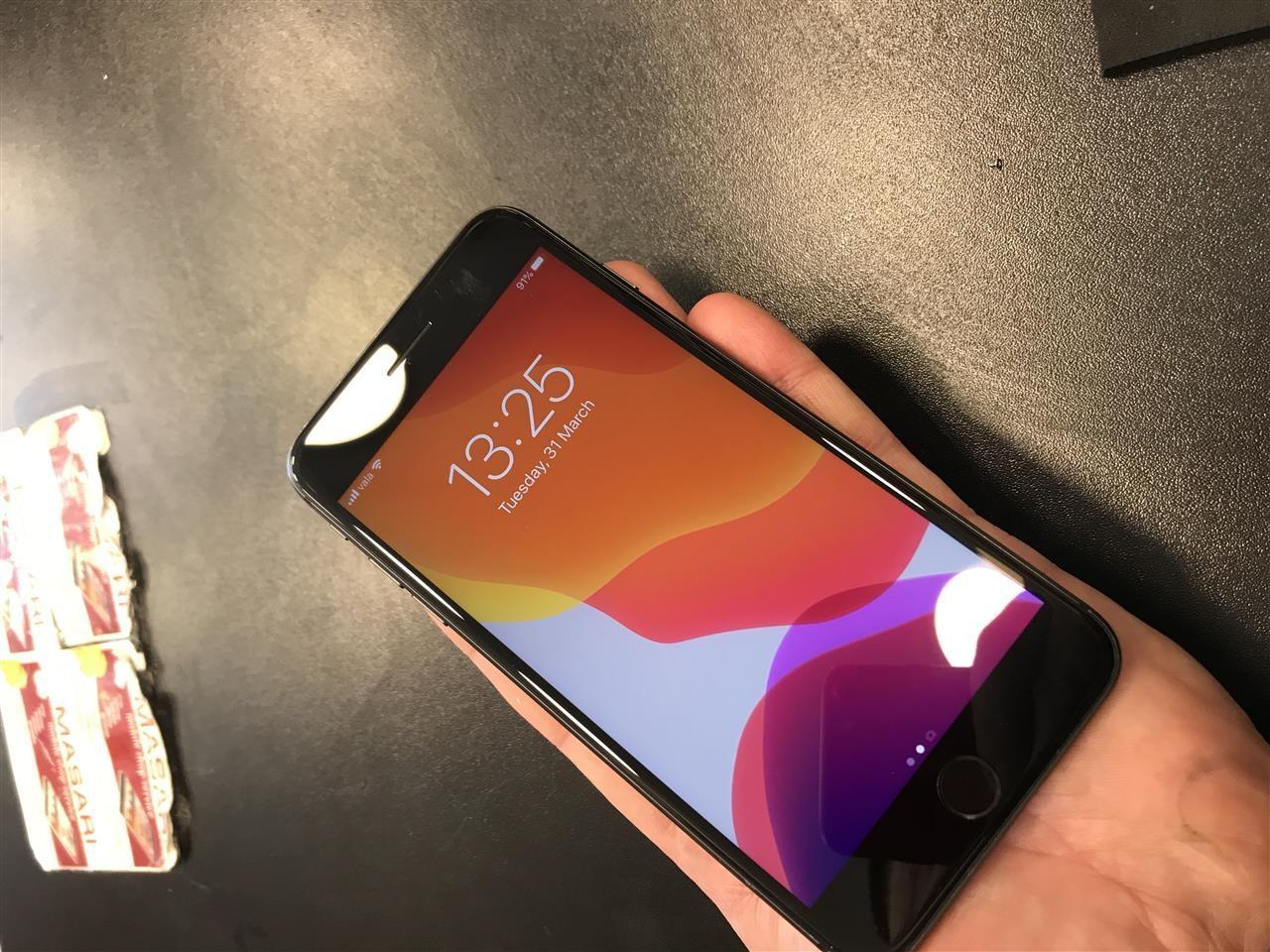 iphone-8plus-ce-