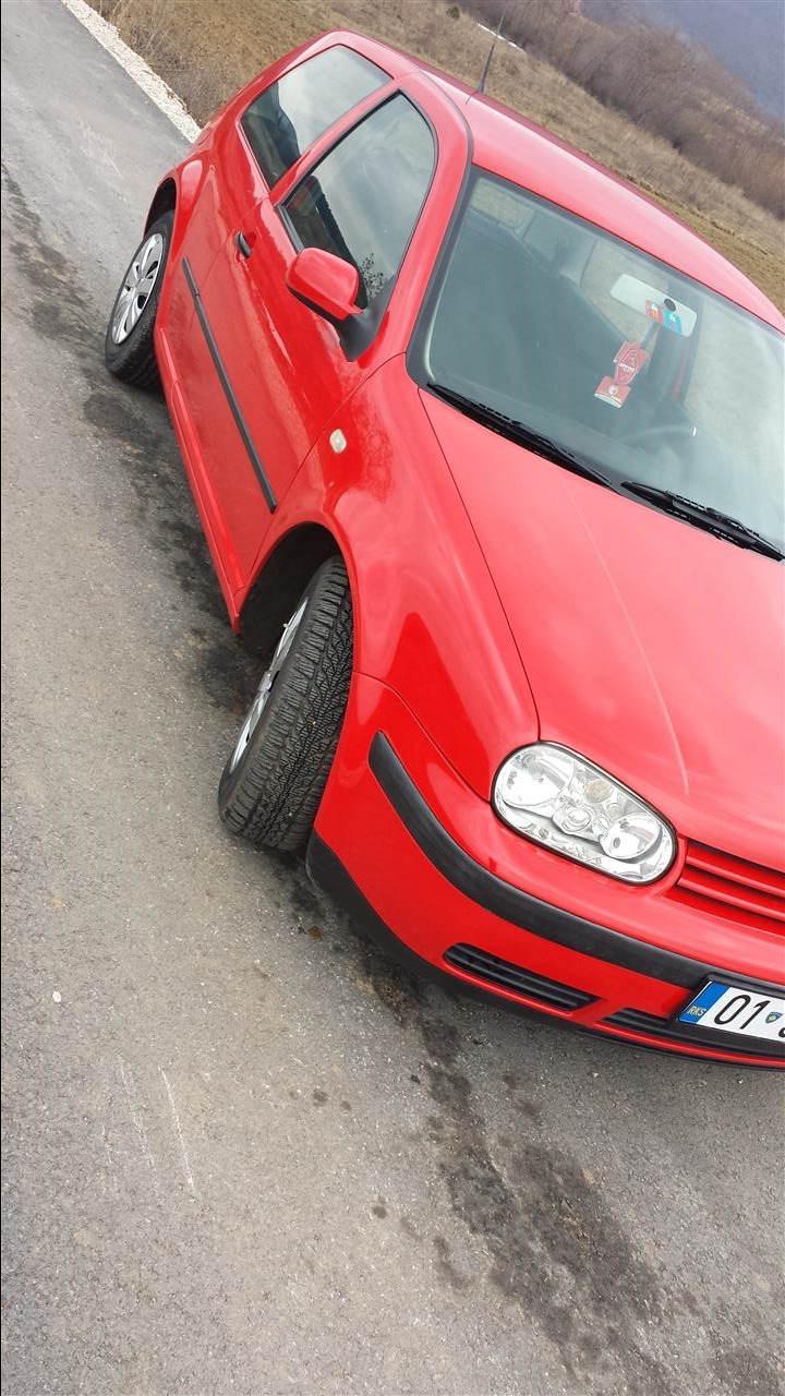 VW-Golf-4