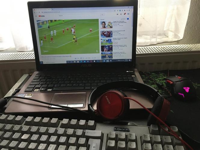 Llaptop