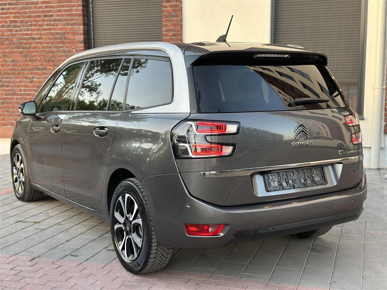 Citroen-C4-Grand-SpaceTourer-7-ULSE-96kW-131PS-I-garantuar-