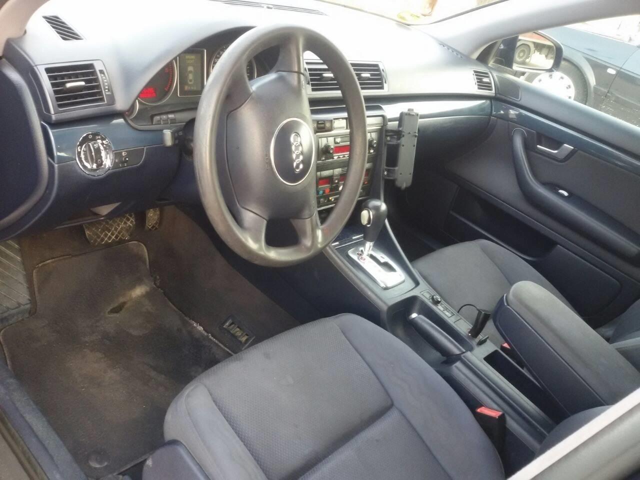 Audi-A4