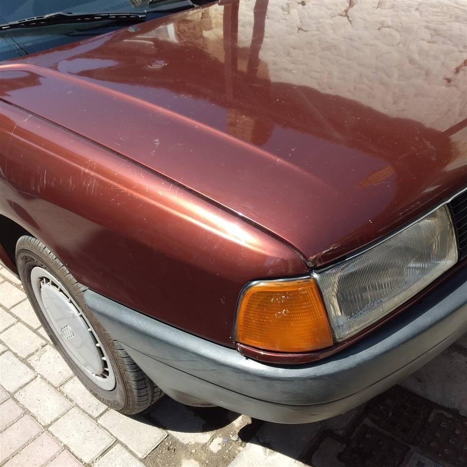 Shitet-Audi-80