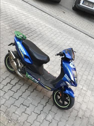 Skuter 