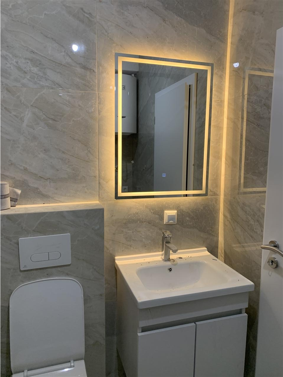 Banese-ne-shitje-mrapa-Spitalit-45-20m2