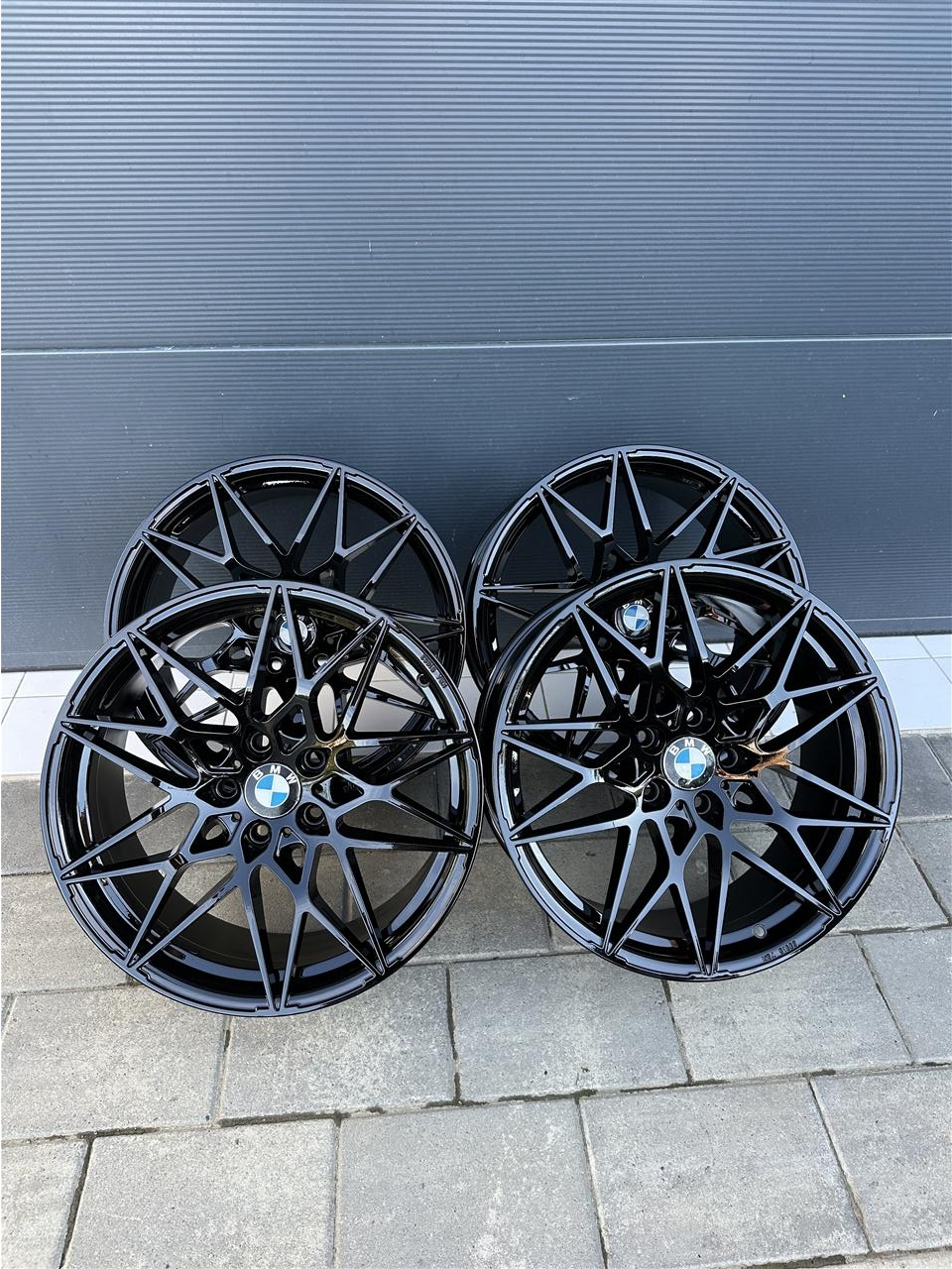 Fellne-19-Orgjinale-Bmw