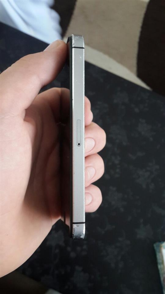 -Ushit--Iphon-5s