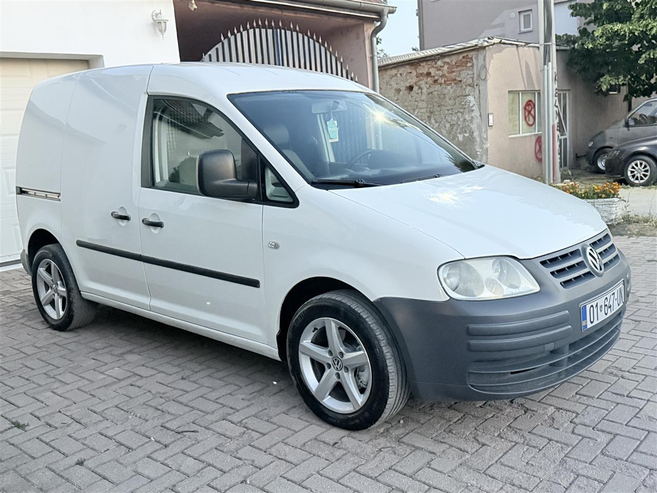 VW-CADDY-DSG
