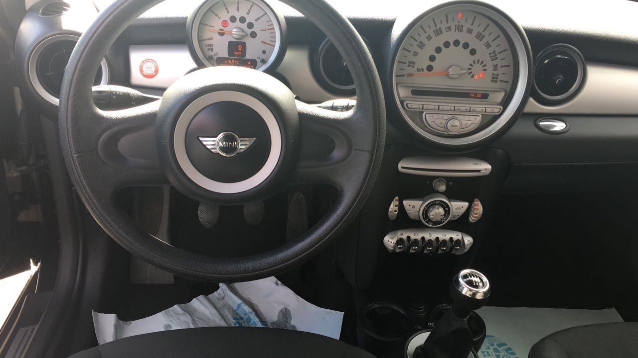 Mini-cooper-one