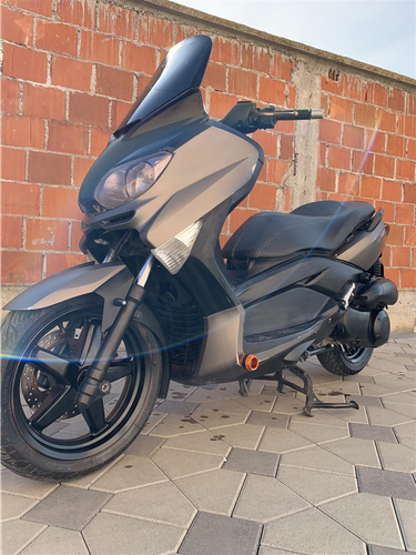 yamaha x max 