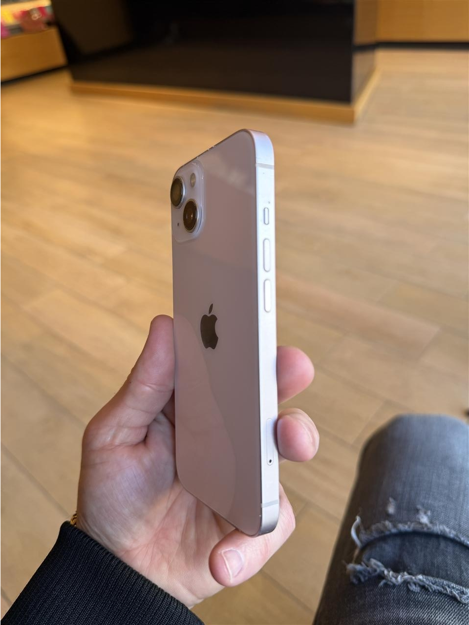 iphone-13-CE