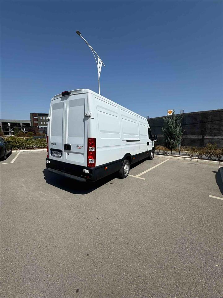 Iveco-Daily-2-3-HPT--149-000--xxl