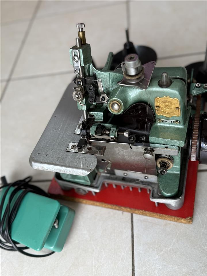 Shitet-makina-qepese-Overlock-GN1-1C