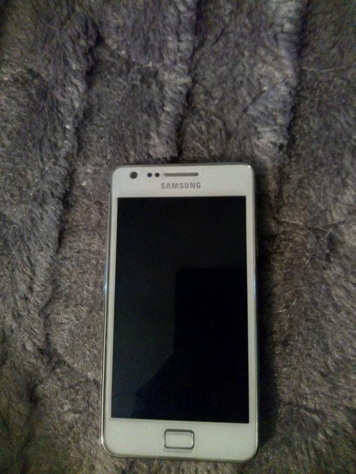 Shitet-Samsung-s2-plus-