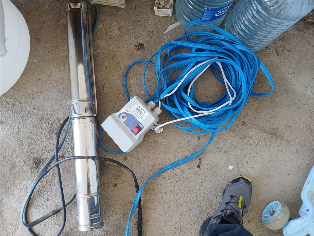 Pump-e-ujet