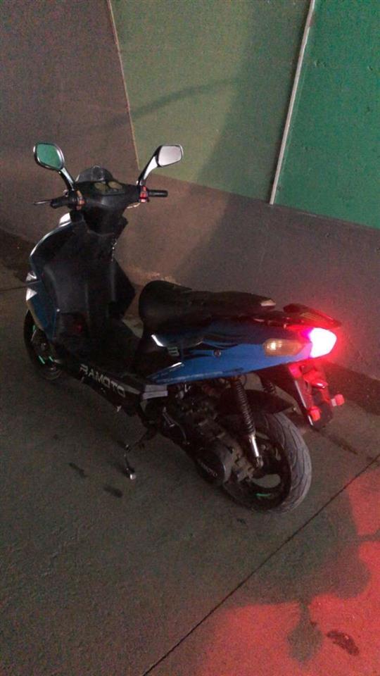 Skuter-150cc-