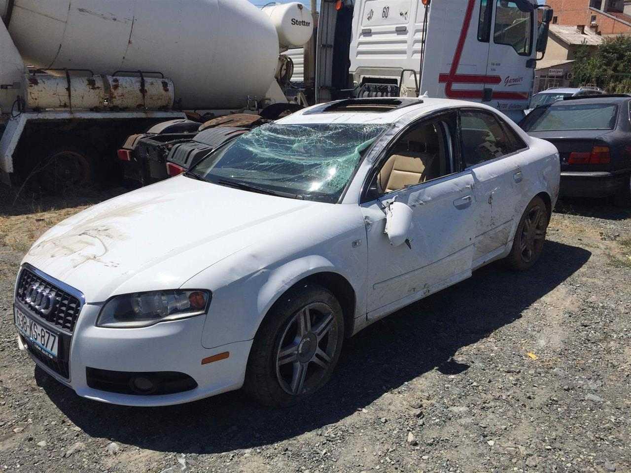 Shitet-Audi-a4-