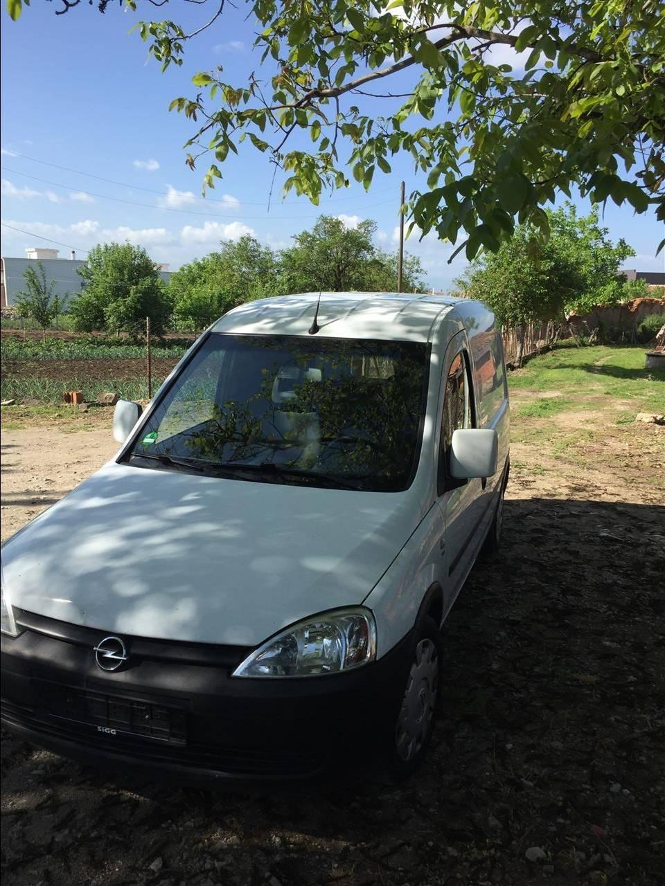 Opel-Combo