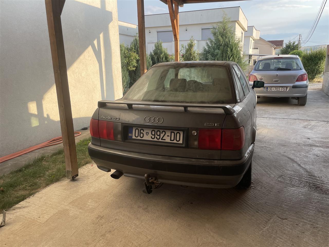 Audi-B4