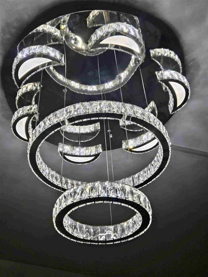 Llustera