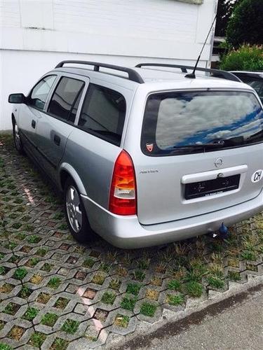 opell astra