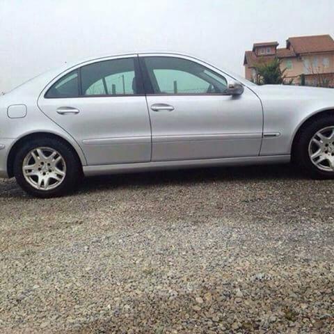 Mercedes E 270 