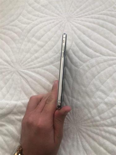 iphone x CE