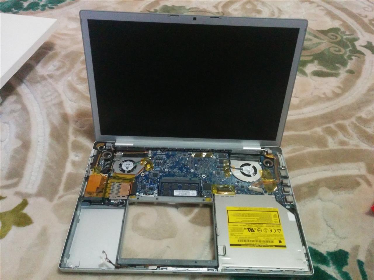 apple--macbook-pro-a1250